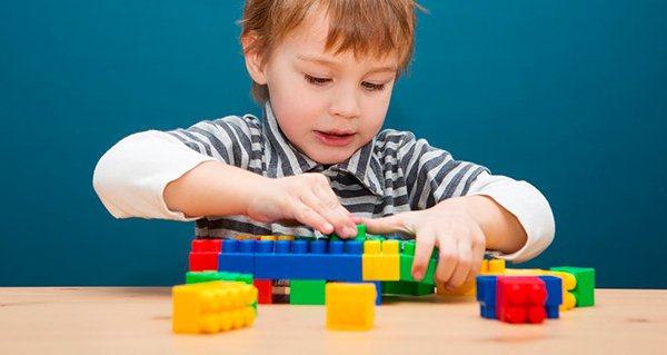 Como Ajudar uma criança com ansiedade